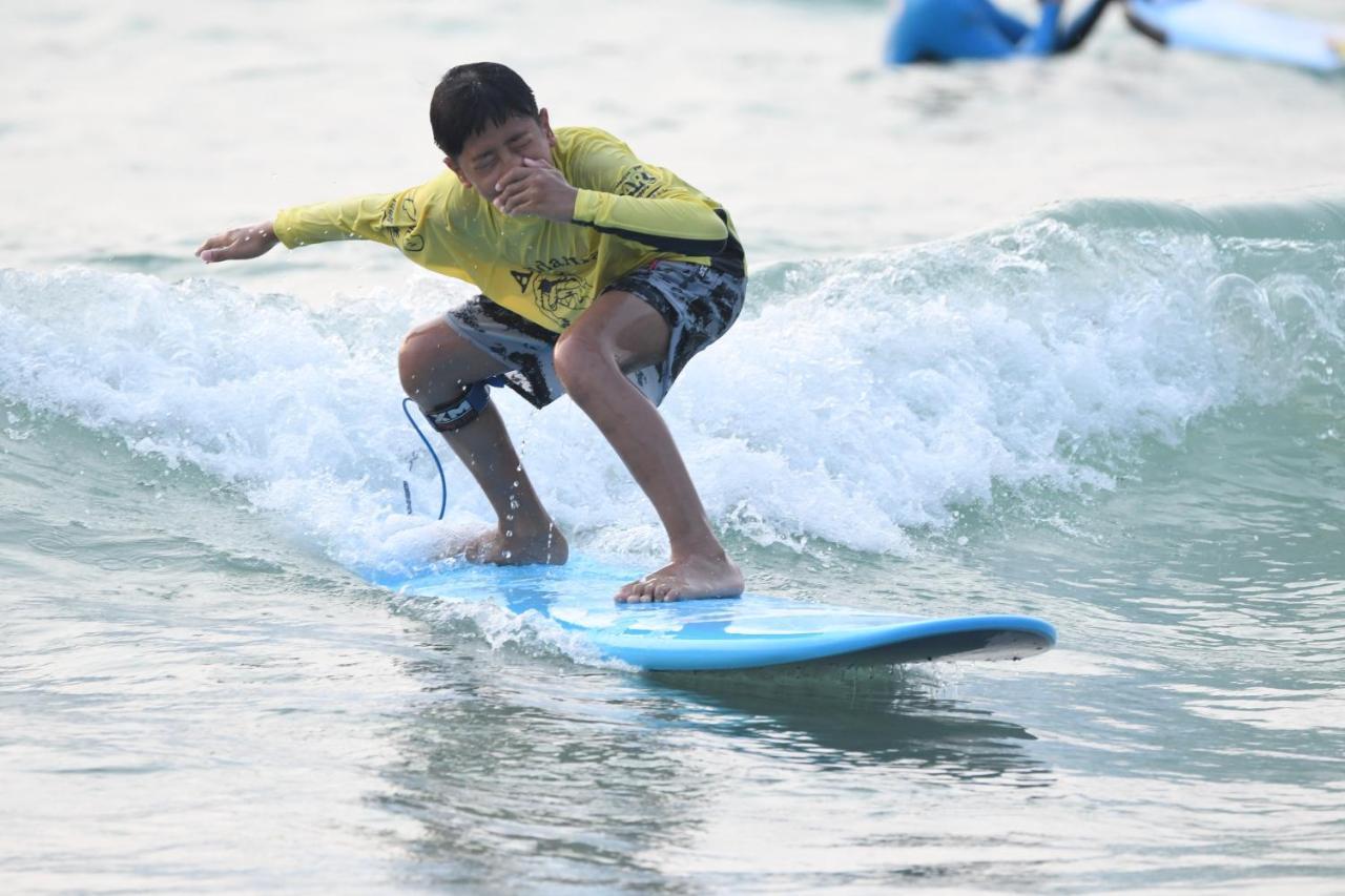 Hotel Baan Andaman Sea Surf Patong Zewnętrze zdjęcie