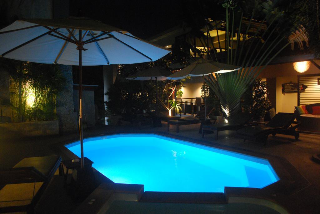 Hotel Baan Andaman Sea Surf Patong Zewnętrze zdjęcie